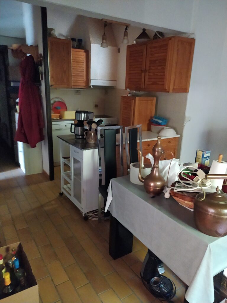 Débarras de maison à Uzès, valorisation des objets.