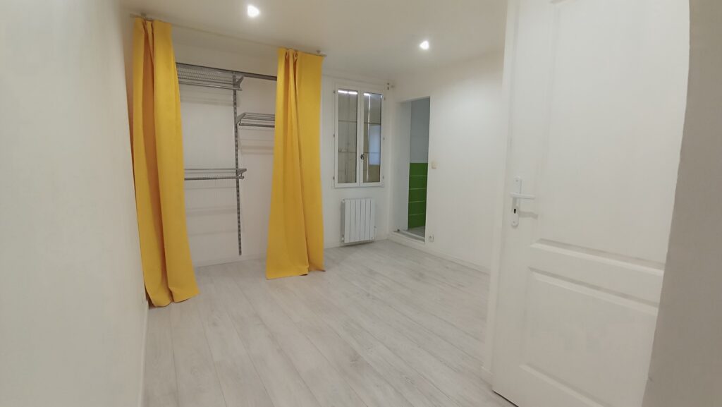 Photo vide maison Nimes